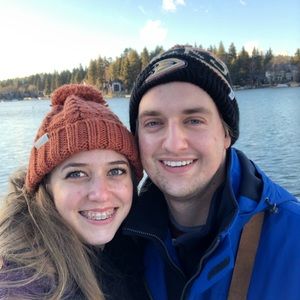 Meet your Posher, Abigail